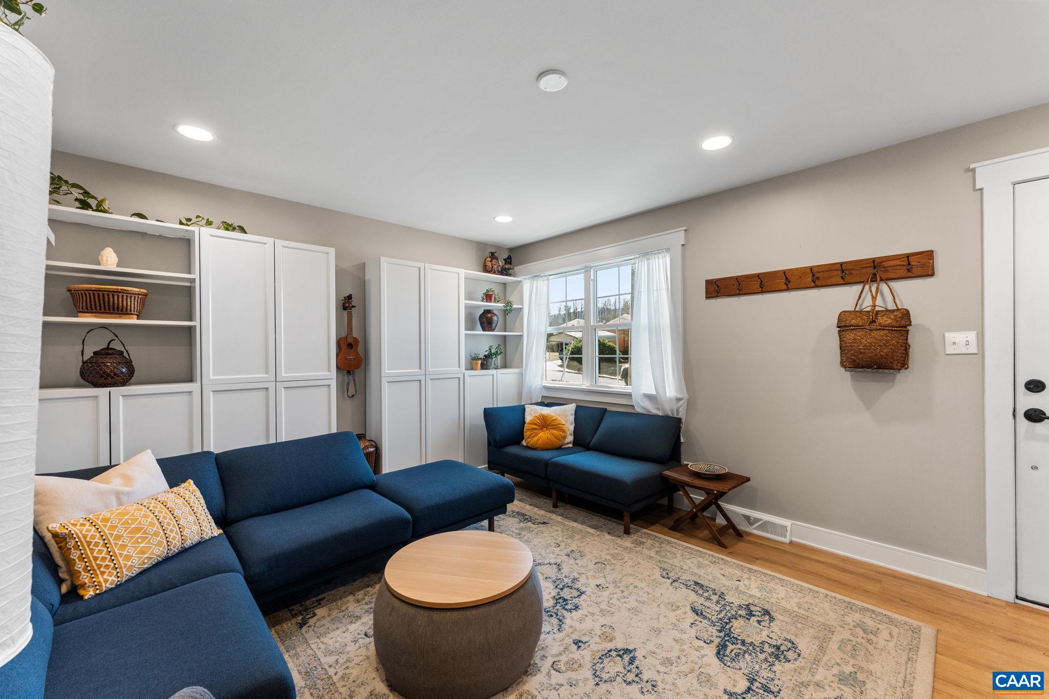 1659 MERIDIAN ST, CHARLOTTESVILLE, Virginia 22902, 3 Bedrooms Bedrooms, ,1 BathroomBathrooms,Residential,1659 MERIDIAN ST,674246 MLS # 674246 1659 MERIDIAN ST, CHARLOTTESVILLE, Virginia 22902, 3 Bedrooms Bedrooms, ,1 BathroomBathrooms,Residential,1659 MERIDIAN ST,674246 MLS # 674246