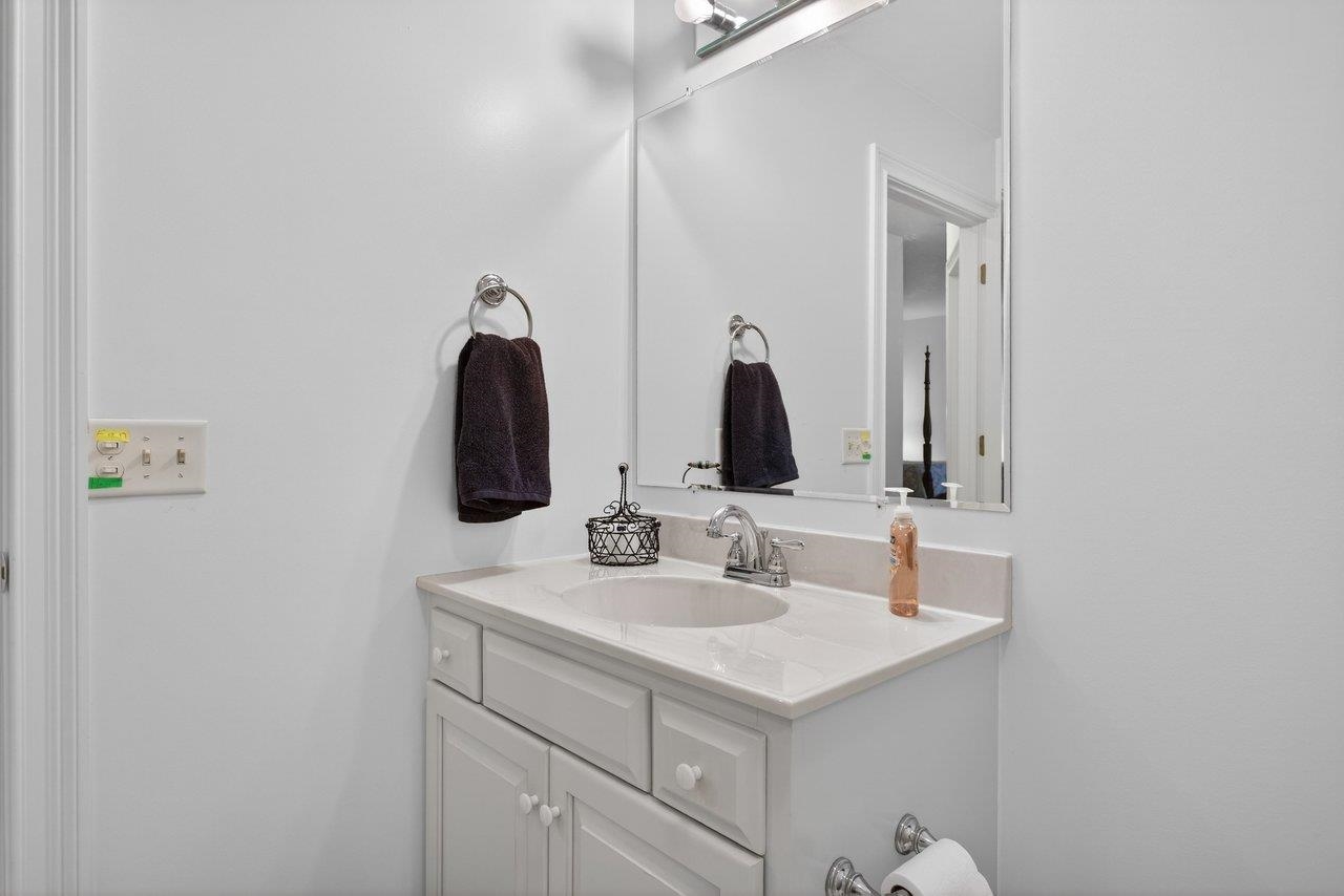 3291 MESINETTO CREEK DR, ROCKINGHAM, Virginia 22801, 3 Bedrooms Bedrooms, ,4 BathroomsBathrooms,Residential,3291 MESINETTO CREEK DR,674247 MLS # 674247