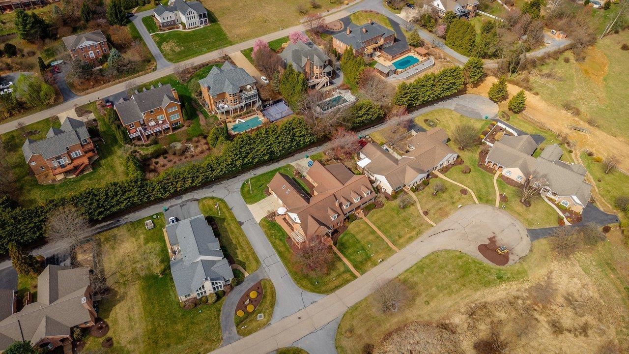 3291 MESINETTO CREEK DR, ROCKINGHAM, Virginia 22801, 3 Bedrooms Bedrooms, ,4 BathroomsBathrooms,Residential,3291 MESINETTO CREEK DR,674247 MLS # 674247