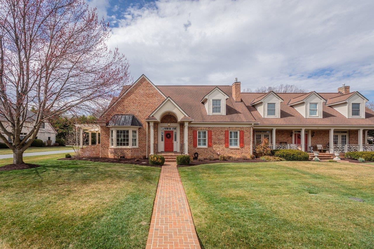 3291 MESINETTO CREEK DR, ROCKINGHAM, Virginia 22801, 3 Bedrooms Bedrooms, ,4 BathroomsBathrooms,Residential,3291 MESINETTO CREEK DR,674247 MLS # 674247