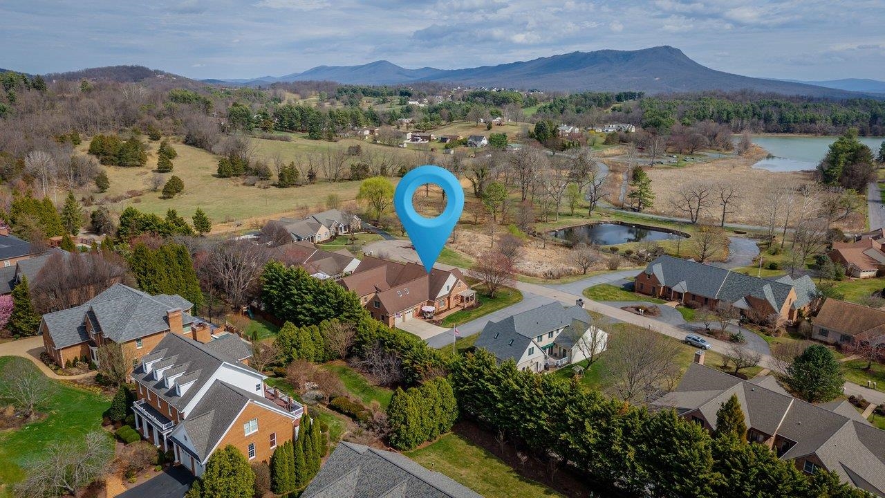 3291 MESINETTO CREEK DR, ROCKINGHAM, Virginia 22801, 3 Bedrooms Bedrooms, ,4 BathroomsBathrooms,Residential,3291 MESINETTO CREEK DR,674247 MLS # 674247