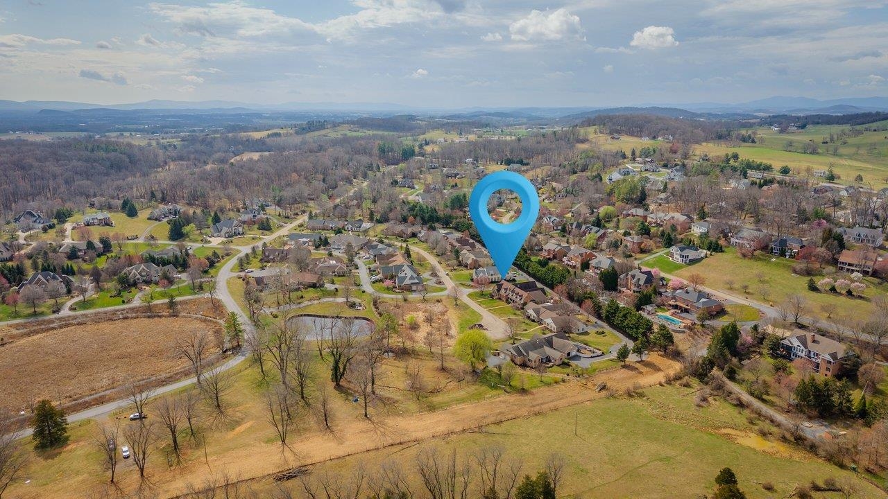 3291 MESINETTO CREEK DR, ROCKINGHAM, Virginia 22801, 3 Bedrooms Bedrooms, ,4 BathroomsBathrooms,Residential,3291 MESINETTO CREEK DR,674247 MLS # 674247