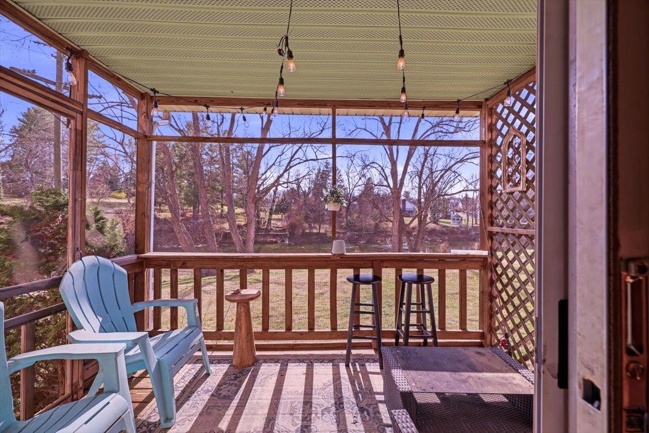 700 RIFE RD, WAYNESBORO, Virginia 22980, 2 Bedrooms Bedrooms, ,1 BathroomBathrooms,Residential,700 RIFE RD,674254 MLS # 674254