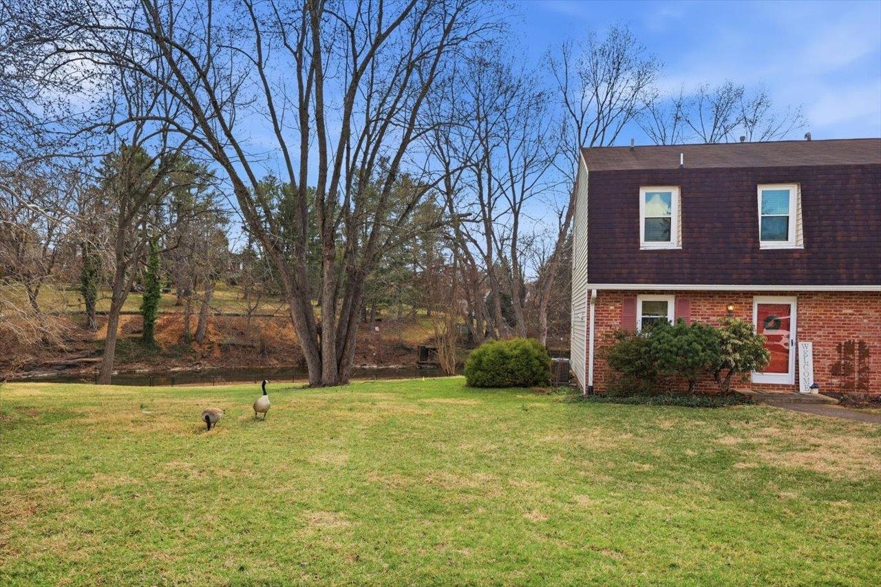 700 RIFE RD, WAYNESBORO, Virginia 22980, 2 Bedrooms Bedrooms, ,1 BathroomBathrooms,Residential,700 RIFE RD,674254 MLS # 674254