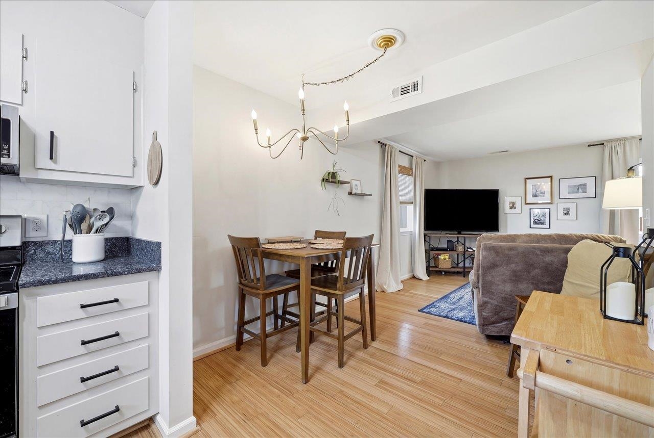 700 RIFE RD, WAYNESBORO, Virginia 22980, 2 Bedrooms Bedrooms, ,1 BathroomBathrooms,Residential,700 RIFE RD,674254 MLS # 674254