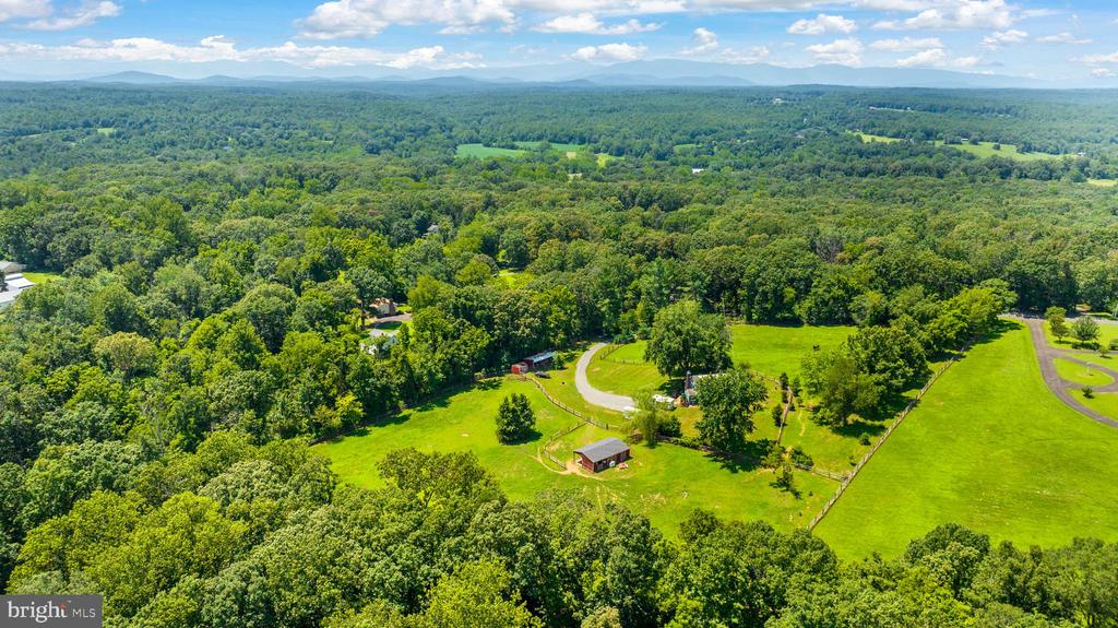 9467 OLD WATERLOO RD, WARRENTON, Virginia 20186, 3 Bedrooms Bedrooms, ,2 BathroomsBathrooms,Residential,9467 OLD WATERLOO RD,VAFQ2017586 MLS # VAFQ2017586 9467 OLD WATERLOO RD, WARRENTON, Virginia 20186, 3 Bedrooms Bedrooms, ,2 BathroomsBathrooms,Residential,9467 OLD WATERLOO RD,VAFQ2017586 MLS # VAFQ2017586