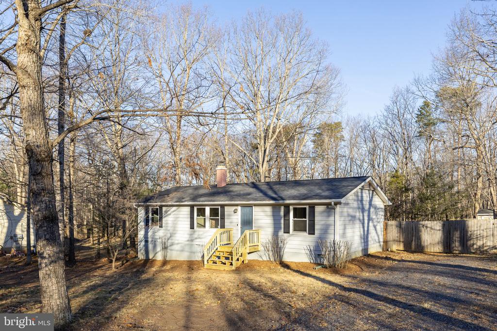 13621 FLANK MARCH LN, SPOTSYLVANIA, Virginia 22551, 3 Bedrooms Bedrooms, ,2 BathroomsBathrooms,Residential,13621 FLANK MARCH LN,VASP2038068 MLS # VASP2038068