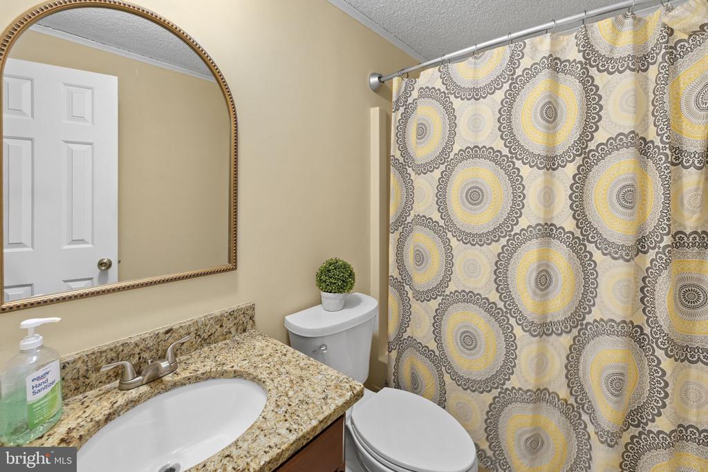 13621 FLANK MARCH LN, SPOTSYLVANIA, Virginia 22551, 3 Bedrooms Bedrooms, ,2 BathroomsBathrooms,Residential,13621 FLANK MARCH LN,VASP2038068 MLS # VASP2038068