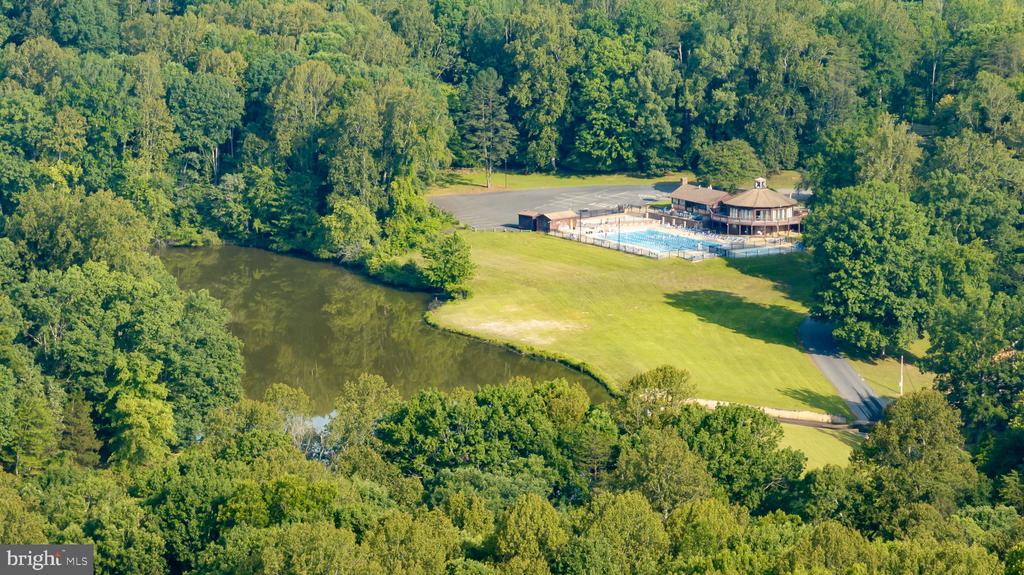 13621 FLANK MARCH LN, SPOTSYLVANIA, Virginia 22551, 3 Bedrooms Bedrooms, ,2 BathroomsBathrooms,Residential,13621 FLANK MARCH LN,VASP2038068 MLS # VASP2038068