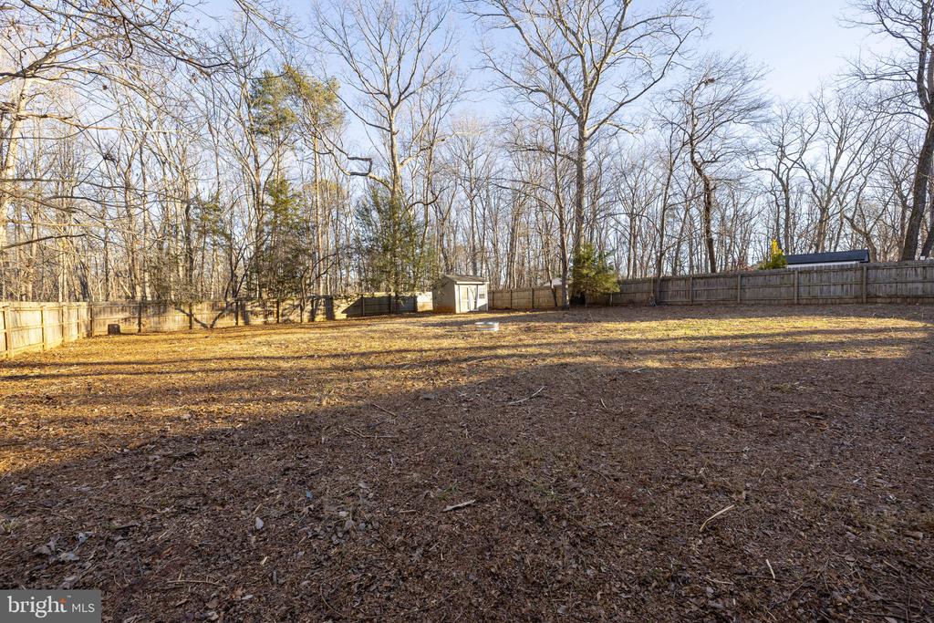 13621 FLANK MARCH LN, SPOTSYLVANIA, Virginia 22551, 3 Bedrooms Bedrooms, ,2 BathroomsBathrooms,Residential,13621 FLANK MARCH LN,VASP2038068 MLS # VASP2038068