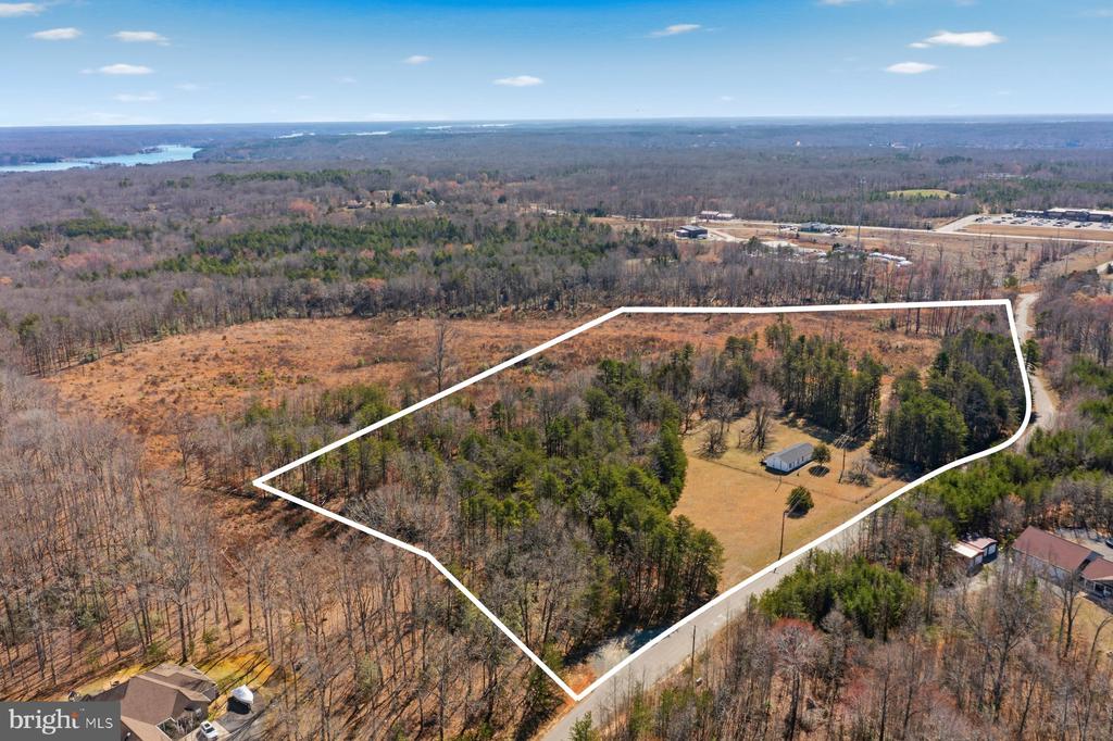 402 OAK GROVE DR, MINERAL, Virginia 23117, ,Land,402 OAK GROVE DR,VALA2009442 MLS # VALA2009442