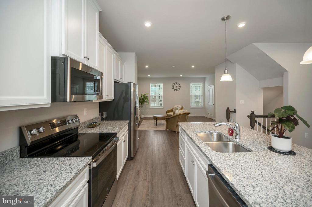 36075 COYOTE TRL, LOCUST GROVE, Virginia 22508, 3 Bedrooms Bedrooms, ,2 BathroomsBathrooms,Residential,36075 COYOTE TRL,VAOR2013428 MLS # VAOR2013428