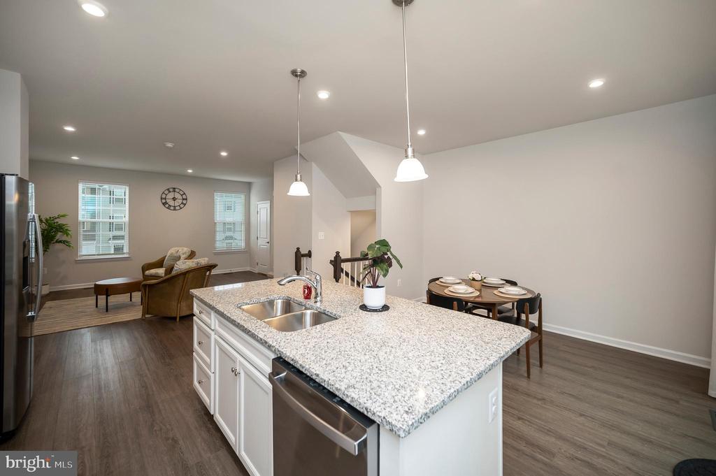 36075 COYOTE TRL, LOCUST GROVE, Virginia 22508, 3 Bedrooms Bedrooms, ,2 BathroomsBathrooms,Residential,36075 COYOTE TRL,VAOR2013428 MLS # VAOR2013428