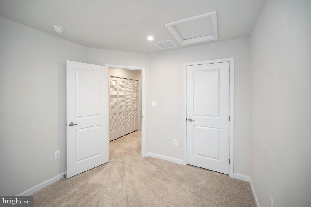 36075 COYOTE TRL, LOCUST GROVE, Virginia 22508, 3 Bedrooms Bedrooms, ,2 BathroomsBathrooms,Residential,36075 COYOTE TRL,VAOR2013428 MLS # VAOR2013428