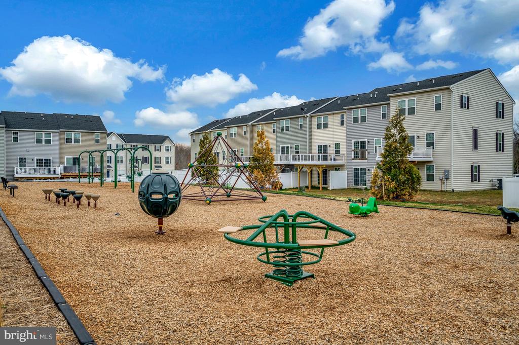 36075 COYOTE TRL, LOCUST GROVE, Virginia 22508, 3 Bedrooms Bedrooms, ,2 BathroomsBathrooms,Residential,36075 COYOTE TRL,VAOR2013428 MLS # VAOR2013428