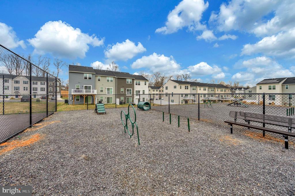 36075 COYOTE TRL, LOCUST GROVE, Virginia 22508, 3 Bedrooms Bedrooms, ,2 BathroomsBathrooms,Residential,36075 COYOTE TRL,VAOR2013428 MLS # VAOR2013428