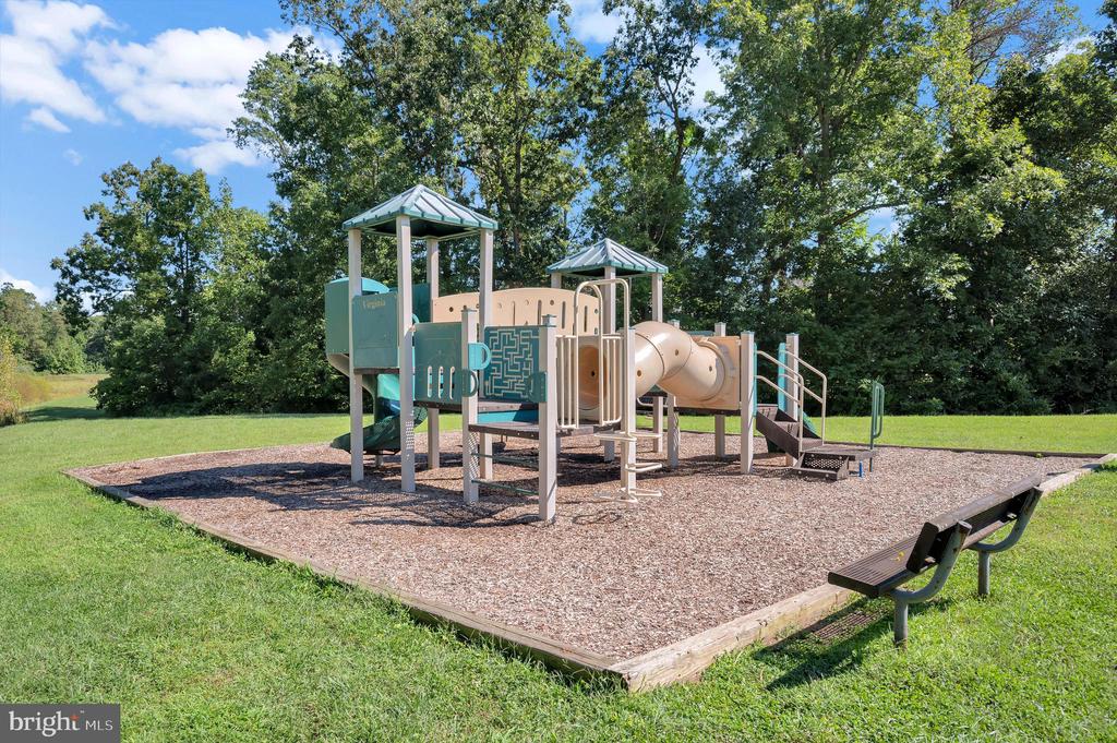 36075 COYOTE TRL, LOCUST GROVE, Virginia 22508, 3 Bedrooms Bedrooms, ,2 BathroomsBathrooms,Residential,36075 COYOTE TRL,VAOR2013428 MLS # VAOR2013428