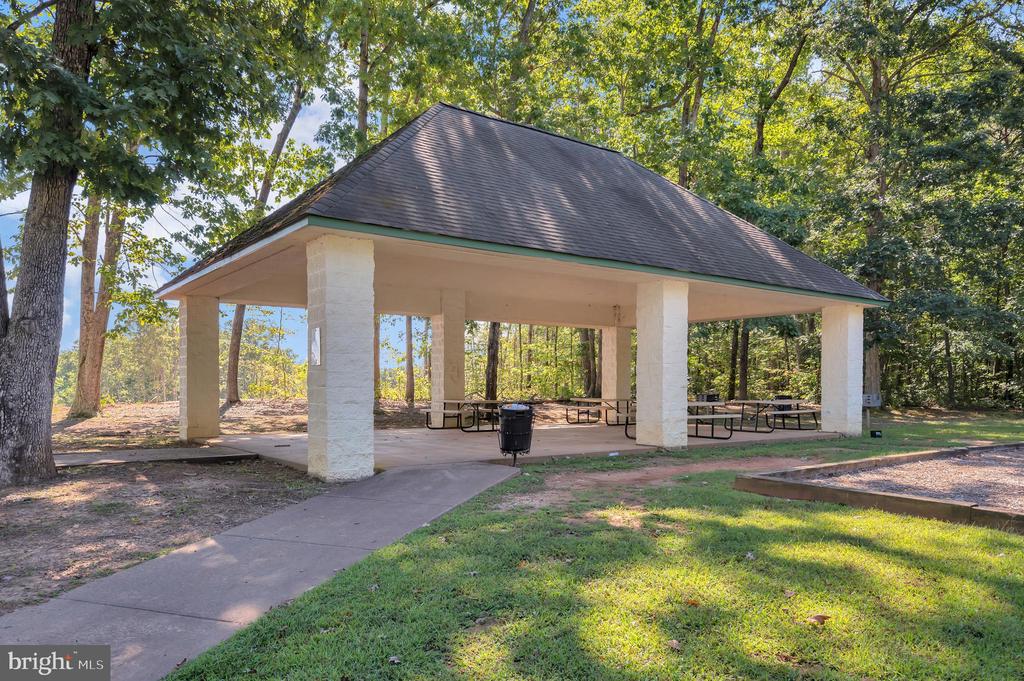 36075 COYOTE TRL, LOCUST GROVE, Virginia 22508, 3 Bedrooms Bedrooms, ,2 BathroomsBathrooms,Residential,36075 COYOTE TRL,VAOR2013428 MLS # VAOR2013428