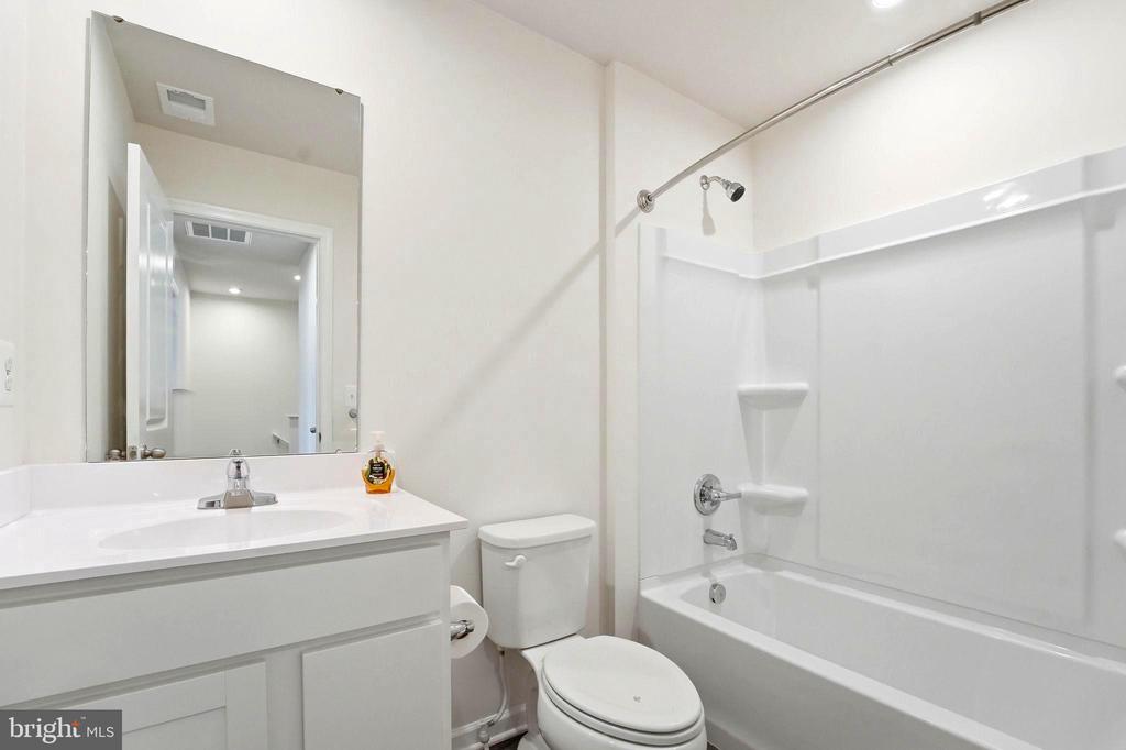 3061 SILVER BIRCH LANE, CULPEPER, Virginia 22701, 3 Bedrooms Bedrooms, ,2 BathroomsBathrooms,Residential,3061 SILVER BIRCH LANE,VACU2012856 MLS # VACU2012856