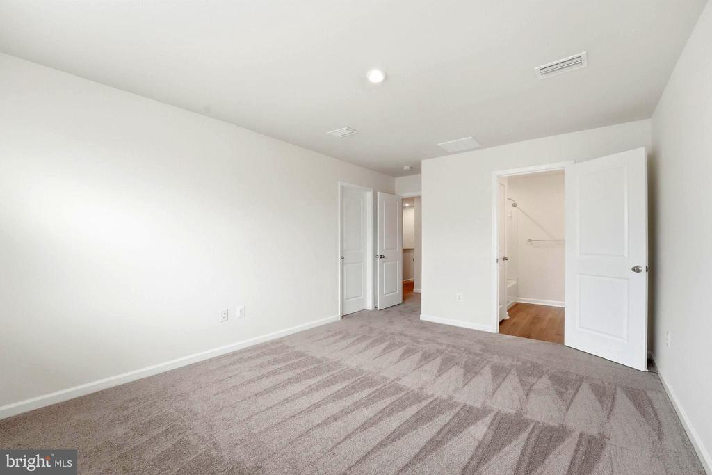 3061 SILVER BIRCH LANE, CULPEPER, Virginia 22701, 3 Bedrooms Bedrooms, ,2 BathroomsBathrooms,Residential,3061 SILVER BIRCH LANE,VACU2012856 MLS # VACU2012856