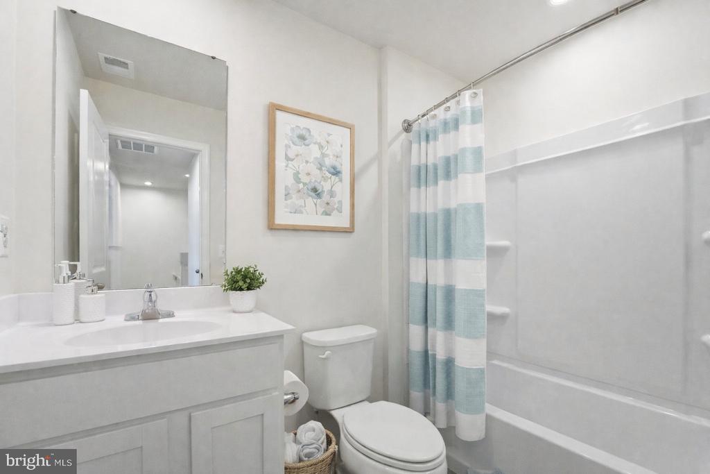 3061 SILVER BIRCH LANE, CULPEPER, Virginia 22701, 3 Bedrooms Bedrooms, ,2 BathroomsBathrooms,Residential,3061 SILVER BIRCH LANE,VACU2012856 MLS # VACU2012856