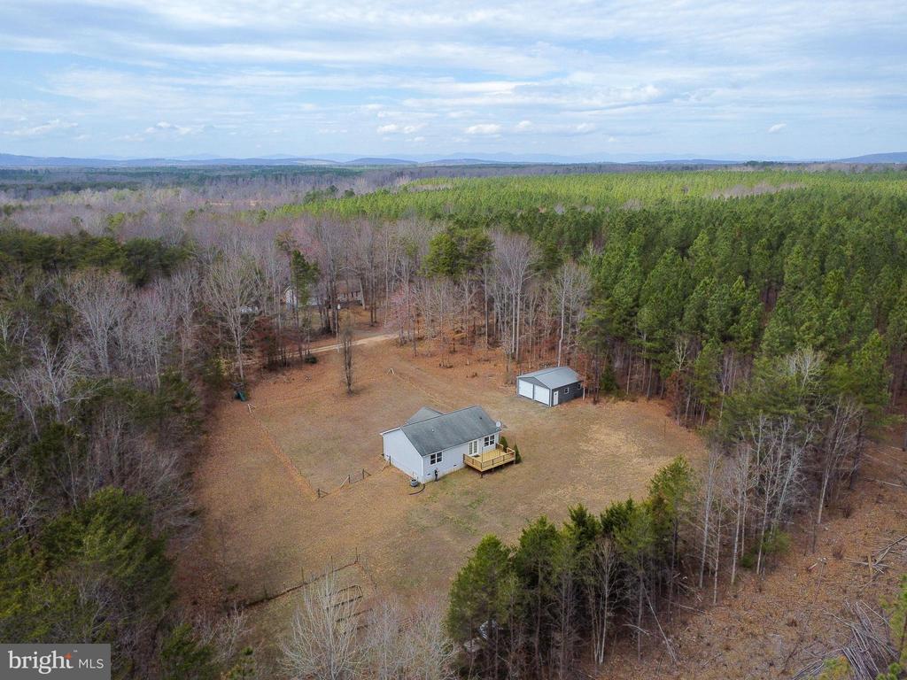 17001 BOOGIE LN, ORANGE, Virginia 22960, 3 Bedrooms Bedrooms, ,2 BathroomsBathrooms,Residential,17001 BOOGIE LN,VAOR2013502 MLS # VAOR2013502 17001 BOOGIE LN, ORANGE, Virginia 22960, 3 Bedrooms Bedrooms, ,2 BathroomsBathrooms,Residential,17001 BOOGIE LN,VAOR2013502 MLS # VAOR2013502