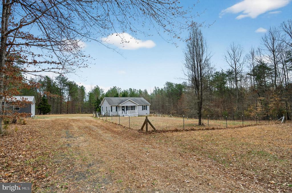 17001 BOOGIE LN, ORANGE, Virginia 22960, 3 Bedrooms Bedrooms, ,2 BathroomsBathrooms,Residential,17001 BOOGIE LN,VAOR2013502 MLS # VAOR2013502 17001 BOOGIE LN, ORANGE, Virginia 22960, 3 Bedrooms Bedrooms, ,2 BathroomsBathrooms,Residential,17001 BOOGIE LN,VAOR2013502 MLS # VAOR2013502