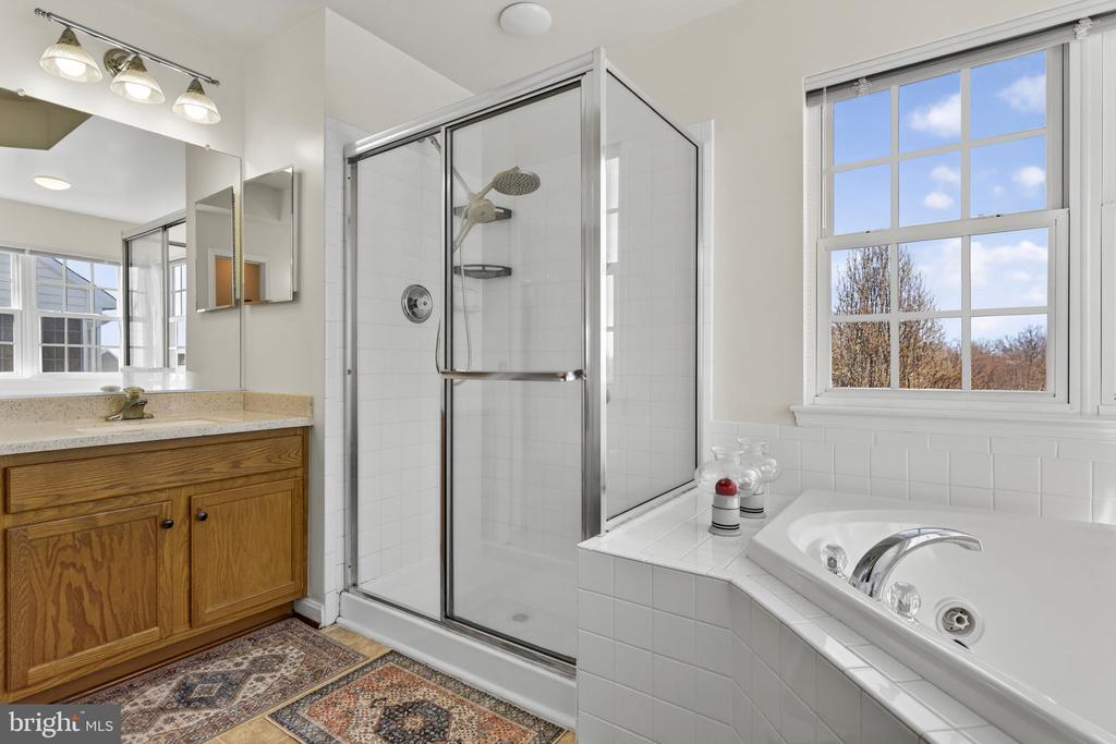 572 WOODRUFF LN, CULPEPER, Virginia 22701, 4 Bedrooms Bedrooms, ,2 BathroomsBathrooms,Residential,572 WOODRUFF LN,VACU2012916 MLS # VACU2012916