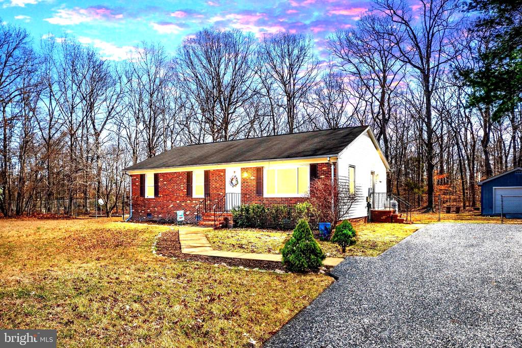 5527 SMITH STATION RD, FREDERICKSBURG, Virginia 22407, 3 Bedrooms Bedrooms, ,2 BathroomsBathrooms,Residential,5527 SMITH STATION RD,VASP2039944 MLS # VASP2039944