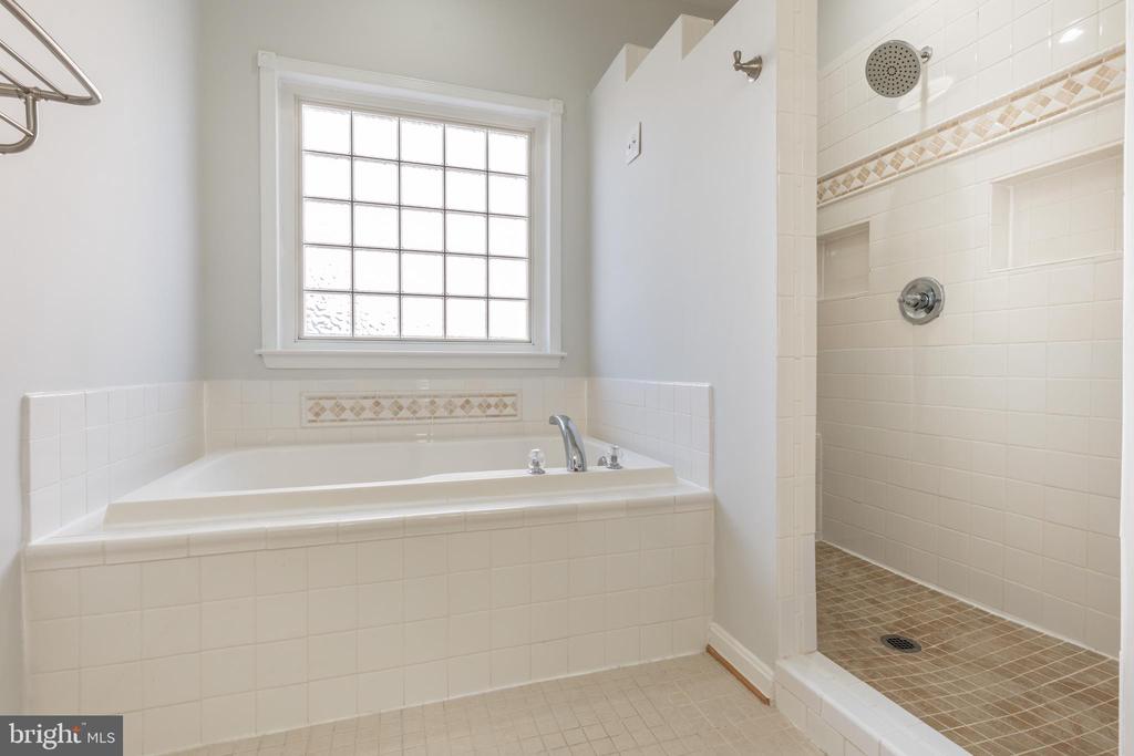 35291 GOSLING LN, LOCUST GROVE, Virginia 22508, 4 Bedrooms Bedrooms, ,4 BathroomsBathrooms,Residential,35291 GOSLING LN,VAOR2013512 MLS # VAOR2013512 35291 GOSLING LN, LOCUST GROVE, Virginia 22508, 4 Bedrooms Bedrooms, ,4 BathroomsBathrooms,Residential,35291 GOSLING LN,VAOR2013512 MLS # VAOR2013512