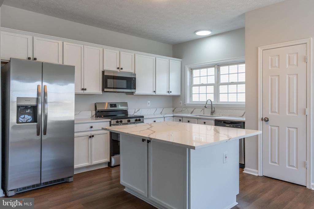 35291 GOSLING LN, LOCUST GROVE, Virginia 22508, 4 Bedrooms Bedrooms, ,4 BathroomsBathrooms,Residential,35291 GOSLING LN,VAOR2013512 MLS # VAOR2013512 35291 GOSLING LN, LOCUST GROVE, Virginia 22508, 4 Bedrooms Bedrooms, ,4 BathroomsBathrooms,Residential,35291 GOSLING LN,VAOR2013512 MLS # VAOR2013512