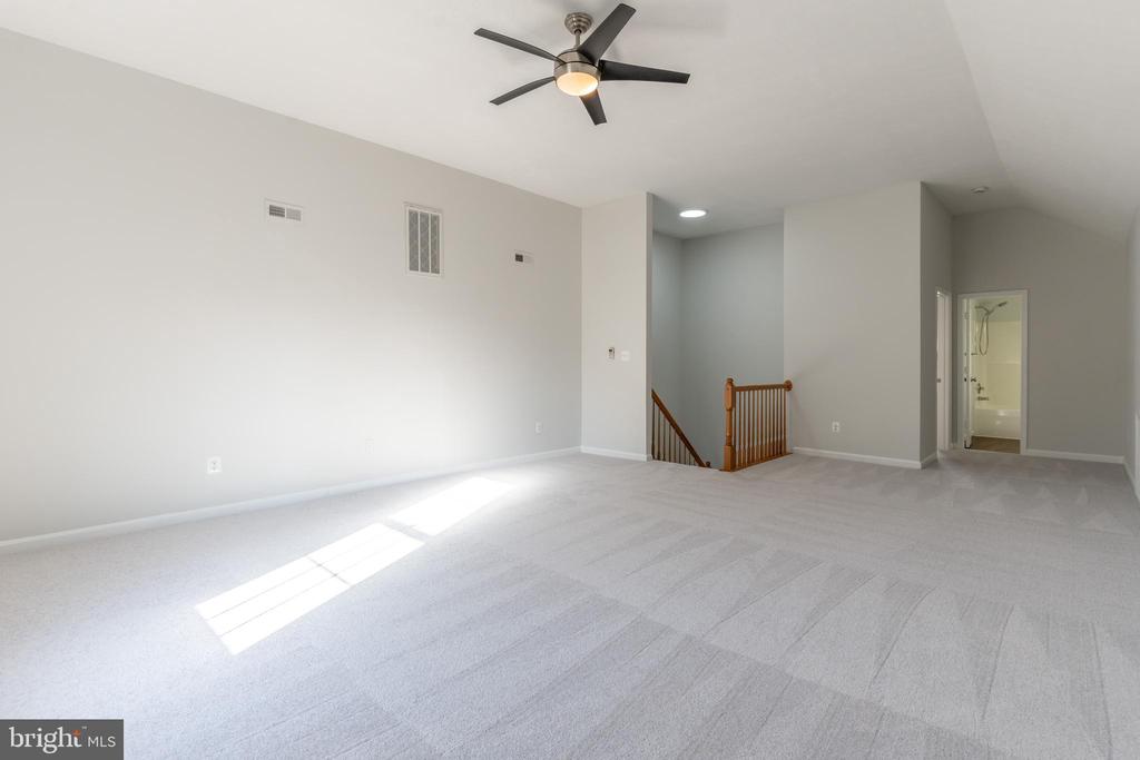 35291 GOSLING LN, LOCUST GROVE, Virginia 22508, 4 Bedrooms Bedrooms, ,4 BathroomsBathrooms,Residential,35291 GOSLING LN,VAOR2013512 MLS # VAOR2013512 35291 GOSLING LN, LOCUST GROVE, Virginia 22508, 4 Bedrooms Bedrooms, ,4 BathroomsBathrooms,Residential,35291 GOSLING LN,VAOR2013512 MLS # VAOR2013512