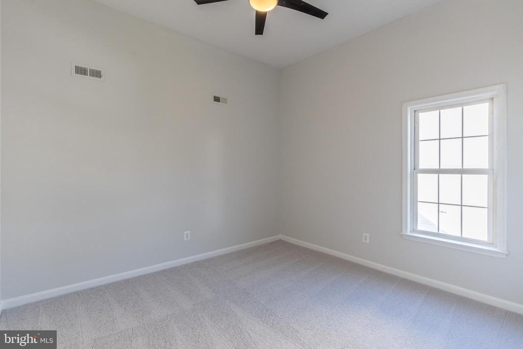 35291 GOSLING LN, LOCUST GROVE, Virginia 22508, 4 Bedrooms Bedrooms, ,4 BathroomsBathrooms,Residential,35291 GOSLING LN,VAOR2013512 MLS # VAOR2013512 35291 GOSLING LN, LOCUST GROVE, Virginia 22508, 4 Bedrooms Bedrooms, ,4 BathroomsBathrooms,Residential,35291 GOSLING LN,VAOR2013512 MLS # VAOR2013512