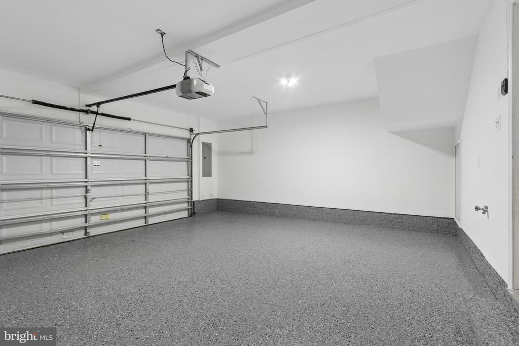 2615 WHEATLAND STATION WAY, FREDERICKSBURG, Virginia 22408, 3 Bedrooms Bedrooms, ,2 BathroomsBathrooms,Residential,2615 WHEATLAND STATION WAY,VASP2039914 MLS # VASP2039914