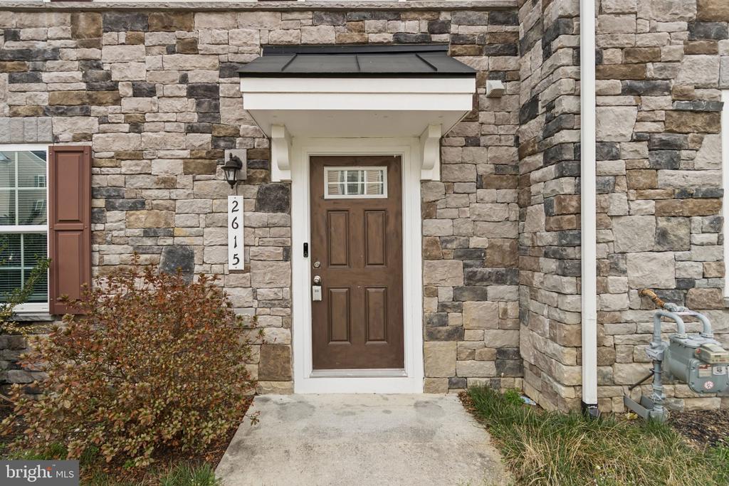 2615 WHEATLAND STATION WAY, FREDERICKSBURG, Virginia 22408, 3 Bedrooms Bedrooms, ,2 BathroomsBathrooms,Residential,2615 WHEATLAND STATION WAY,VASP2039914 MLS # VASP2039914