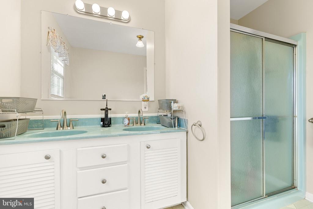 5 FOX LN, LURAY, Virginia 22835, 3 Bedrooms Bedrooms, ,2 BathroomsBathrooms,Residential,5 FOX LN,VAPA2006162 MLS # VAPA2006162