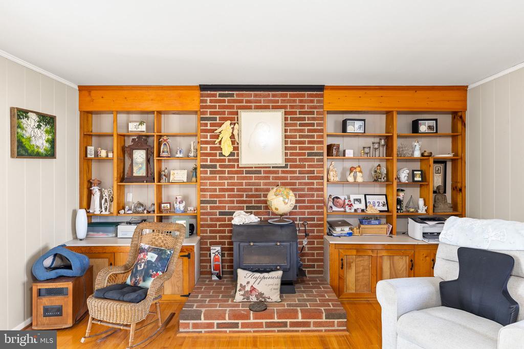 5 FOX LN, LURAY, Virginia 22835, 3 Bedrooms Bedrooms, ,2 BathroomsBathrooms,Residential,5 FOX LN,VAPA2006162 MLS # VAPA2006162