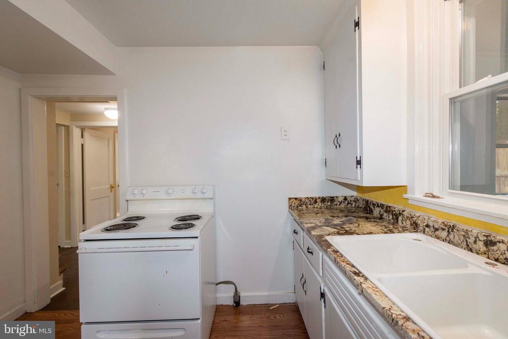 194 MORTON ST, ORANGE, Virginia 22960, 4 Bedrooms Bedrooms, ,1 BathroomBathrooms,Residential,194 MORTON ST,VAOR2013528 MLS # VAOR2013528 194 MORTON ST, ORANGE, Virginia 22960, 4 Bedrooms Bedrooms, ,1 BathroomBathrooms,Residential,194 MORTON ST,VAOR2013528 MLS # VAOR2013528