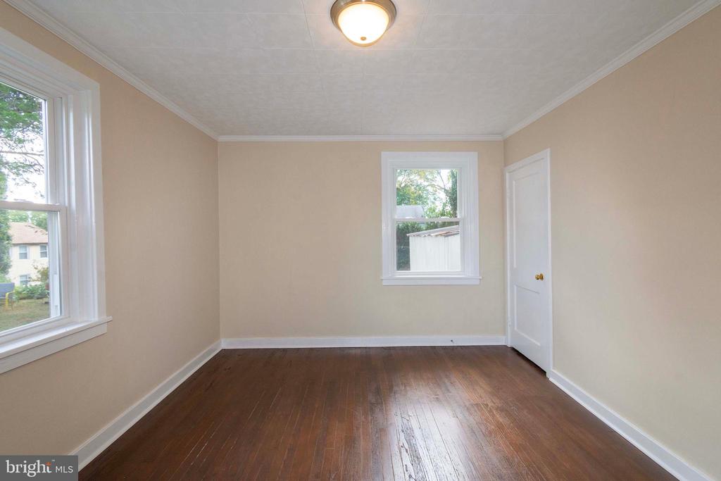 194 MORTON ST, ORANGE, Virginia 22960, 4 Bedrooms Bedrooms, ,1 BathroomBathrooms,Residential,194 MORTON ST,VAOR2013528 MLS # VAOR2013528 194 MORTON ST, ORANGE, Virginia 22960, 4 Bedrooms Bedrooms, ,1 BathroomBathrooms,Residential,194 MORTON ST,VAOR2013528 MLS # VAOR2013528