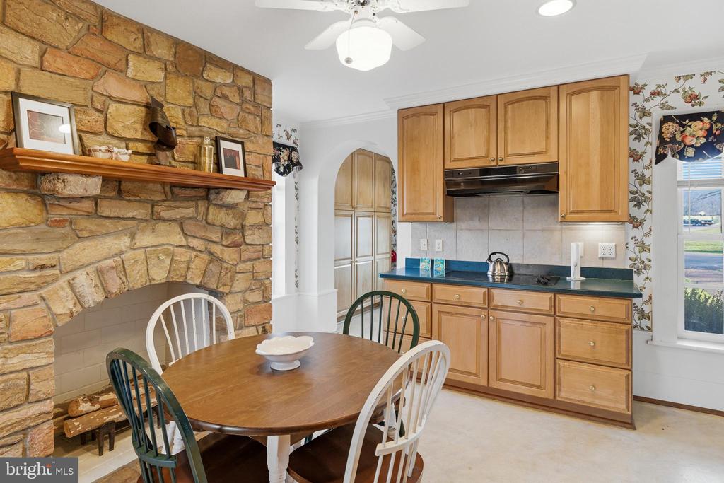 5329 FARMVIEW RD, STANLEY, Virginia 22851, 4 Bedrooms Bedrooms, ,3 BathroomsBathrooms,Residential,5329 FARMVIEW RD,VAPA2006070 MLS # VAPA2006070