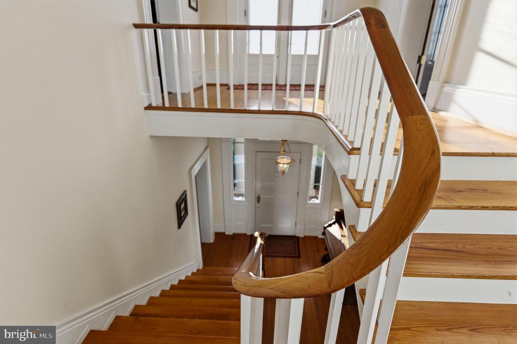 5329 FARMVIEW RD, STANLEY, Virginia 22851, 4 Bedrooms Bedrooms, ,3 BathroomsBathrooms,Residential,5329 FARMVIEW RD,VAPA2006070 MLS # VAPA2006070