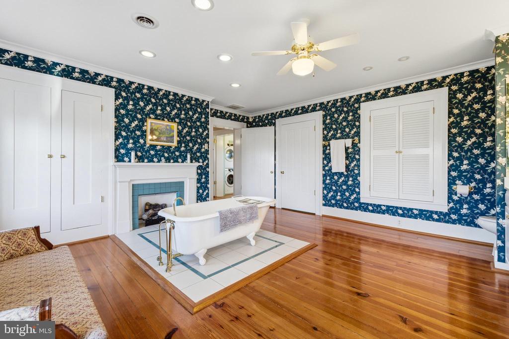 5329 FARMVIEW RD, STANLEY, Virginia 22851, 4 Bedrooms Bedrooms, ,3 BathroomsBathrooms,Residential,5329 FARMVIEW RD,VAPA2006070 MLS # VAPA2006070