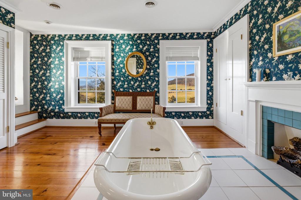 5329 FARMVIEW RD, STANLEY, Virginia 22851, 4 Bedrooms Bedrooms, ,3 BathroomsBathrooms,Residential,5329 FARMVIEW RD,VAPA2006070 MLS # VAPA2006070