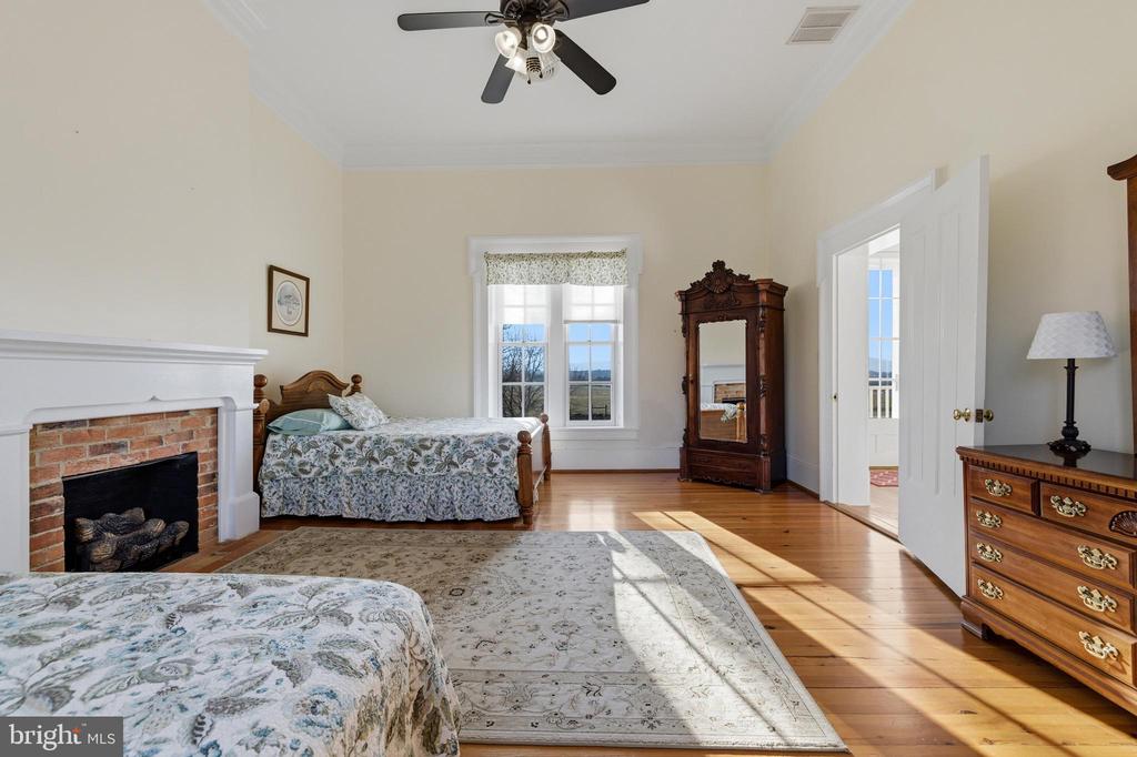 5329 FARMVIEW RD, STANLEY, Virginia 22851, 4 Bedrooms Bedrooms, ,3 BathroomsBathrooms,Residential,5329 FARMVIEW RD,VAPA2006070 MLS # VAPA2006070