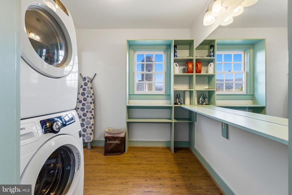 5329 FARMVIEW RD, STANLEY, Virginia 22851, 4 Bedrooms Bedrooms, ,3 BathroomsBathrooms,Residential,5329 FARMVIEW RD,VAPA2006070 MLS # VAPA2006070