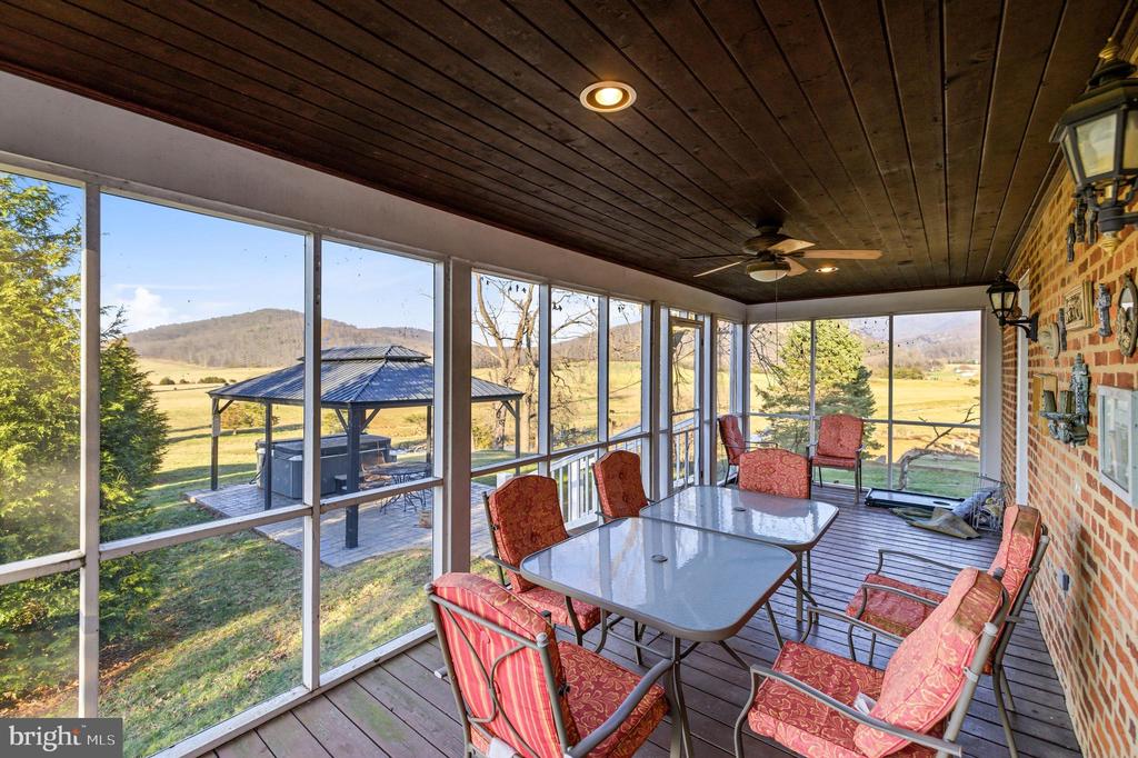 5329 FARMVIEW RD, STANLEY, Virginia 22851, 4 Bedrooms Bedrooms, ,3 BathroomsBathrooms,Residential,5329 FARMVIEW RD,VAPA2006070 MLS # VAPA2006070