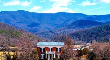 5329 FARMVIEW RD, STANLEY, Virginia 22851, 4 Bedrooms Bedrooms, ,3 BathroomsBathrooms,Residential,5329 FARMVIEW RD,VAPA2006070 MLS # VAPA2006070