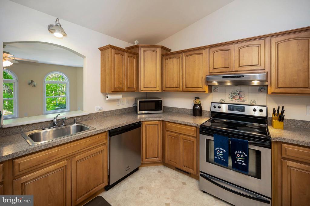 322 BIRCHSIDE CIR, LOCUST GROVE, Virginia 22508, 4 Bedrooms Bedrooms, ,4 BathroomsBathrooms,Residential,322 BIRCHSIDE CIR,VAOR2013416 MLS # VAOR2013416 322 BIRCHSIDE CIR, LOCUST GROVE, Virginia 22508, 4 Bedrooms Bedrooms, ,4 BathroomsBathrooms,Residential,322 BIRCHSIDE CIR,VAOR2013416 MLS # VAOR2013416