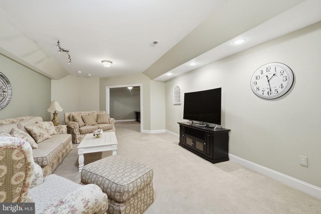 10616 CHATHAM RIDGE WAY, SPOTSYLVANIA, Virginia 22551, 4 Bedrooms Bedrooms, ,3 BathroomsBathrooms,Residential,FAWN LAKE,10616 CHATHAM RIDGE WAY,VASP2039726 MLS # VASP2039726 10616 CHATHAM RIDGE WAY, SPOTSYLVANIA, Virginia 22551, 4 Bedrooms Bedrooms, ,3 BathroomsBathrooms,Residential,FAWN LAKE,10616 CHATHAM RIDGE WAY,VASP2039726 MLS # VASP2039726