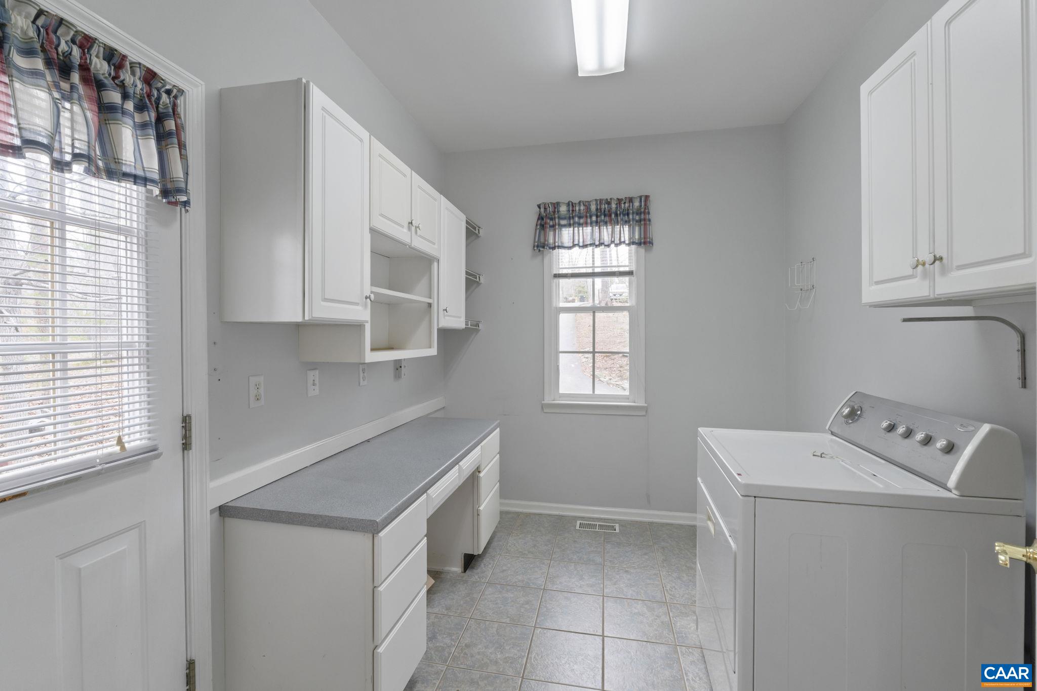 274 JEFFERSON, PALMYRA, Virginia 22963, 3 Bedrooms Bedrooms, ,3 BathroomsBathrooms,Residential,274 JEFFERSON,673719 MLS # 673719